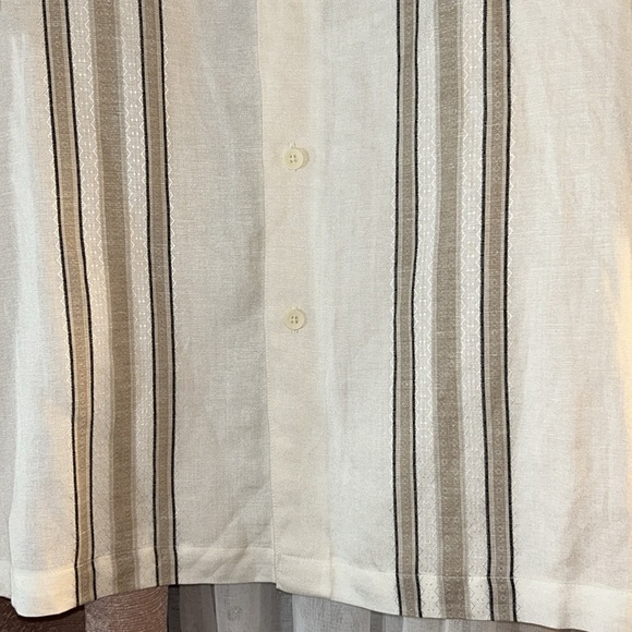 Paradise Collection Size XXL Linen Blend Short Sleeved Button Down Shirt - Picture 3 of 10